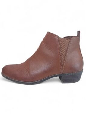 SO Ankle Boots Women's 8 Brown Faux Leather Heeled Zip Casual Booties